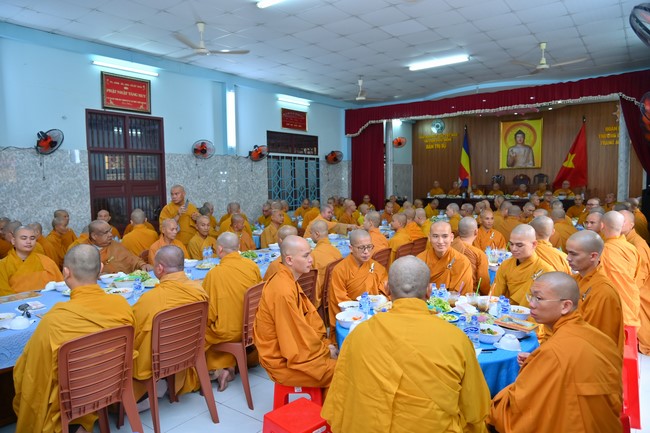 Holding Pravaranà Ceremony of the Director Board (DB) of Hoc Mon district's Vietnam Buddhist Sangha (VBS)