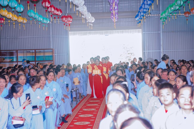 The Ullambana Great Ceremony 2023 at Tu Phap pagoda, Nghe An