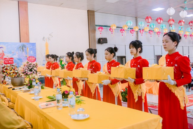 The Ullambana Great Ceremony 2023 at Tu Phap pagoda, Nghe An