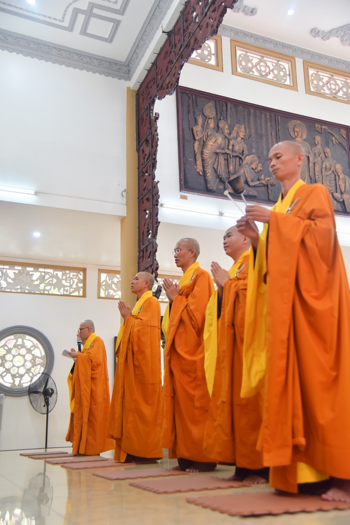 Wedding Ceremony at the pagoda