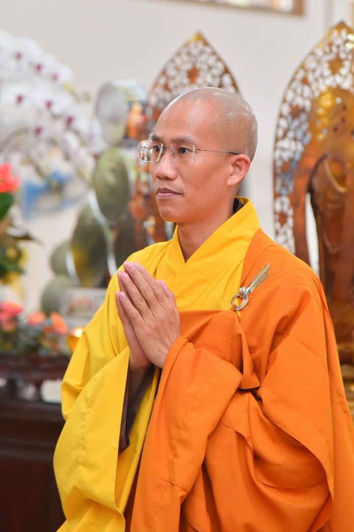 Wedding Ceremony at the pagoda