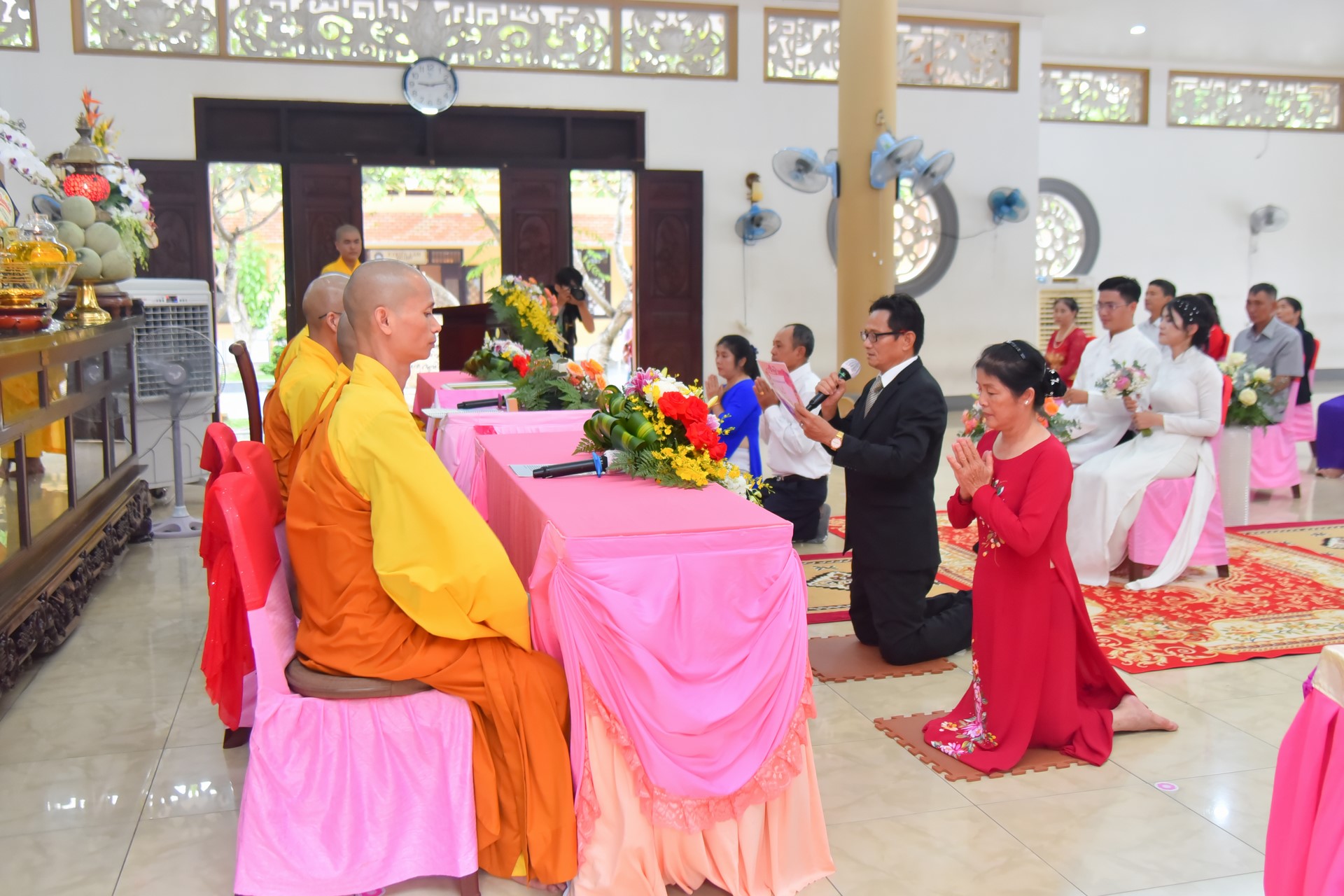 Wedding Ceremony at the pagoda