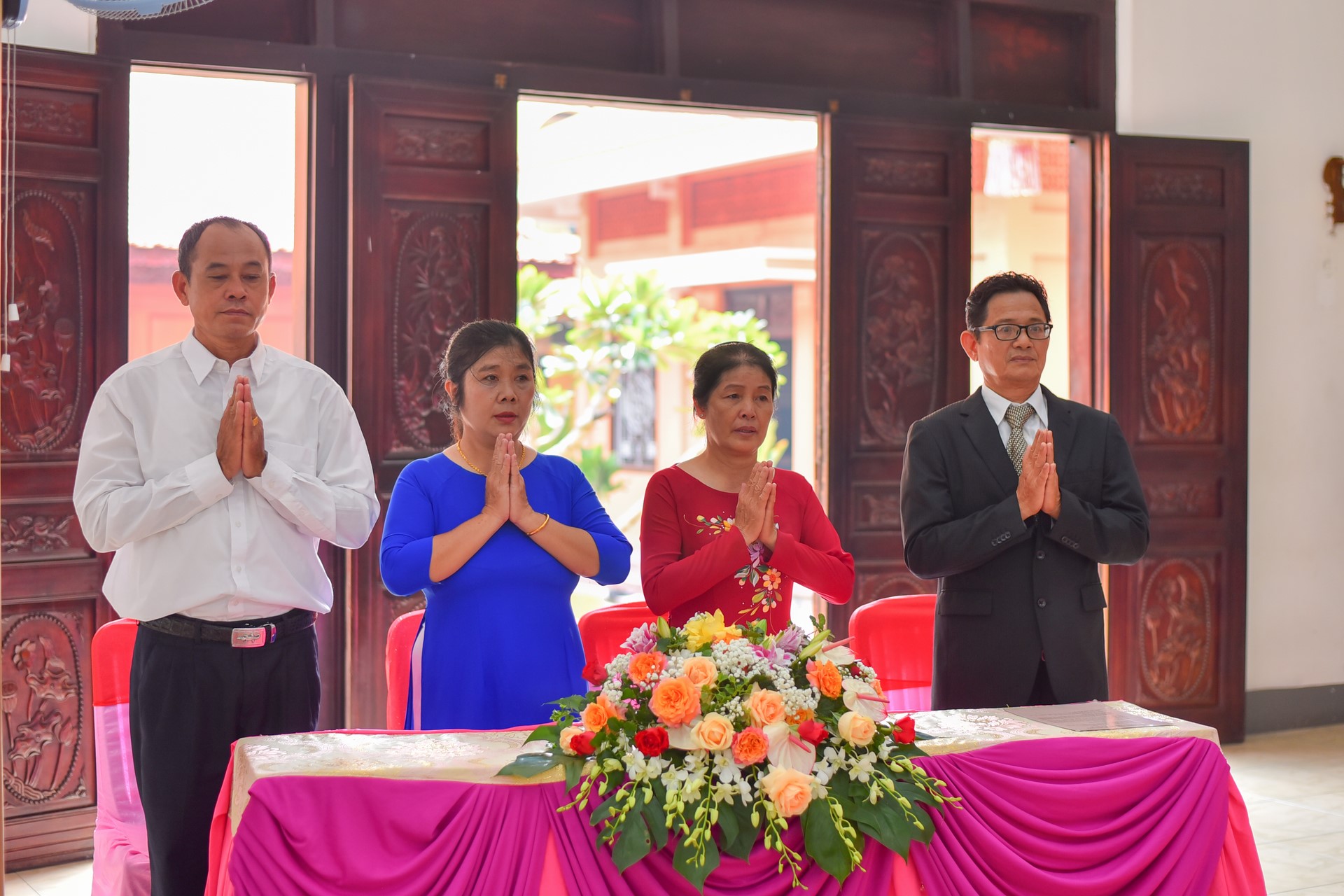 Wedding Ceremony at the pagoda