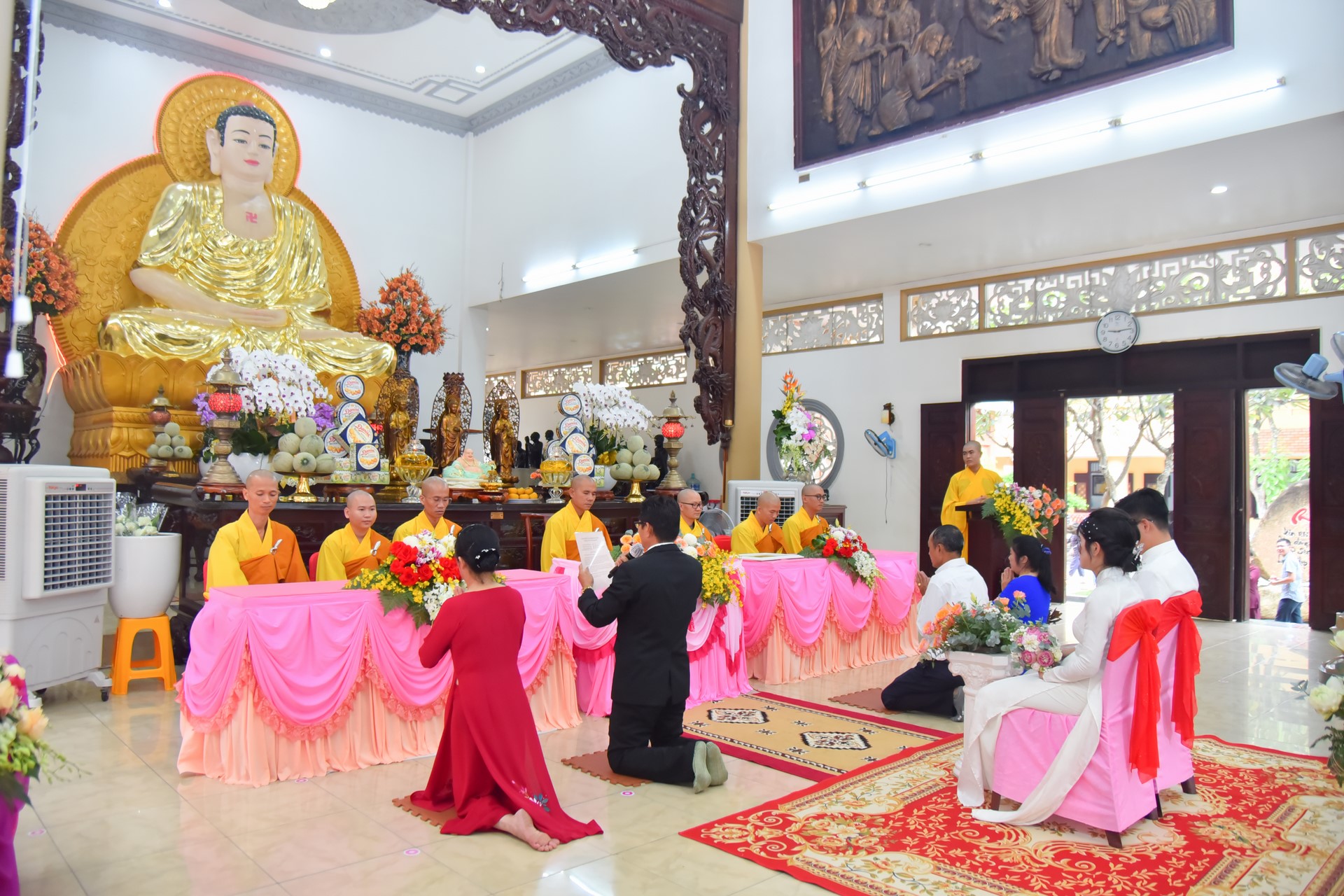 Wedding Ceremony at the pagoda