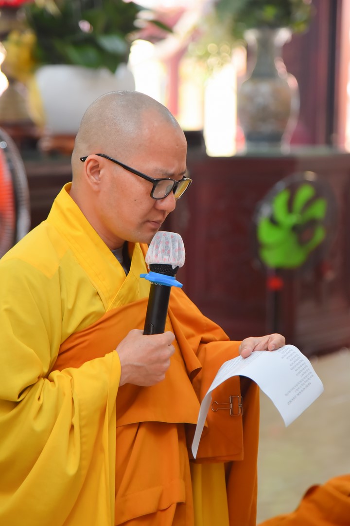 Wedding Ceremony at the pagoda