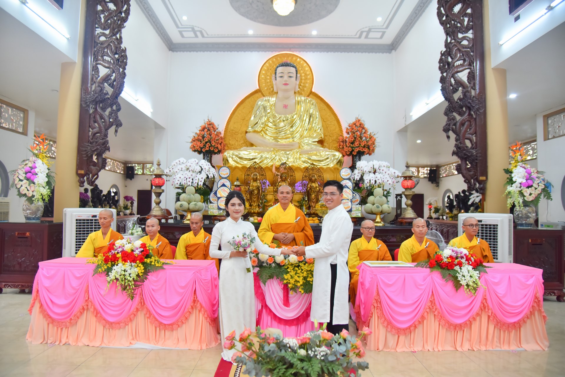 Wedding Ceremony at the pagoda