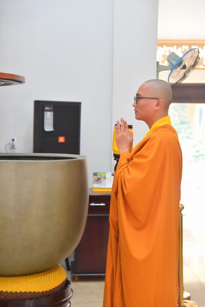 Wedding Ceremony at the pagoda