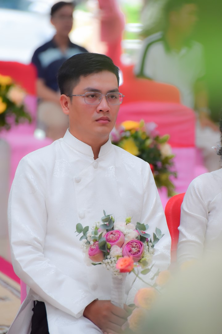 Wedding Ceremony at the pagoda