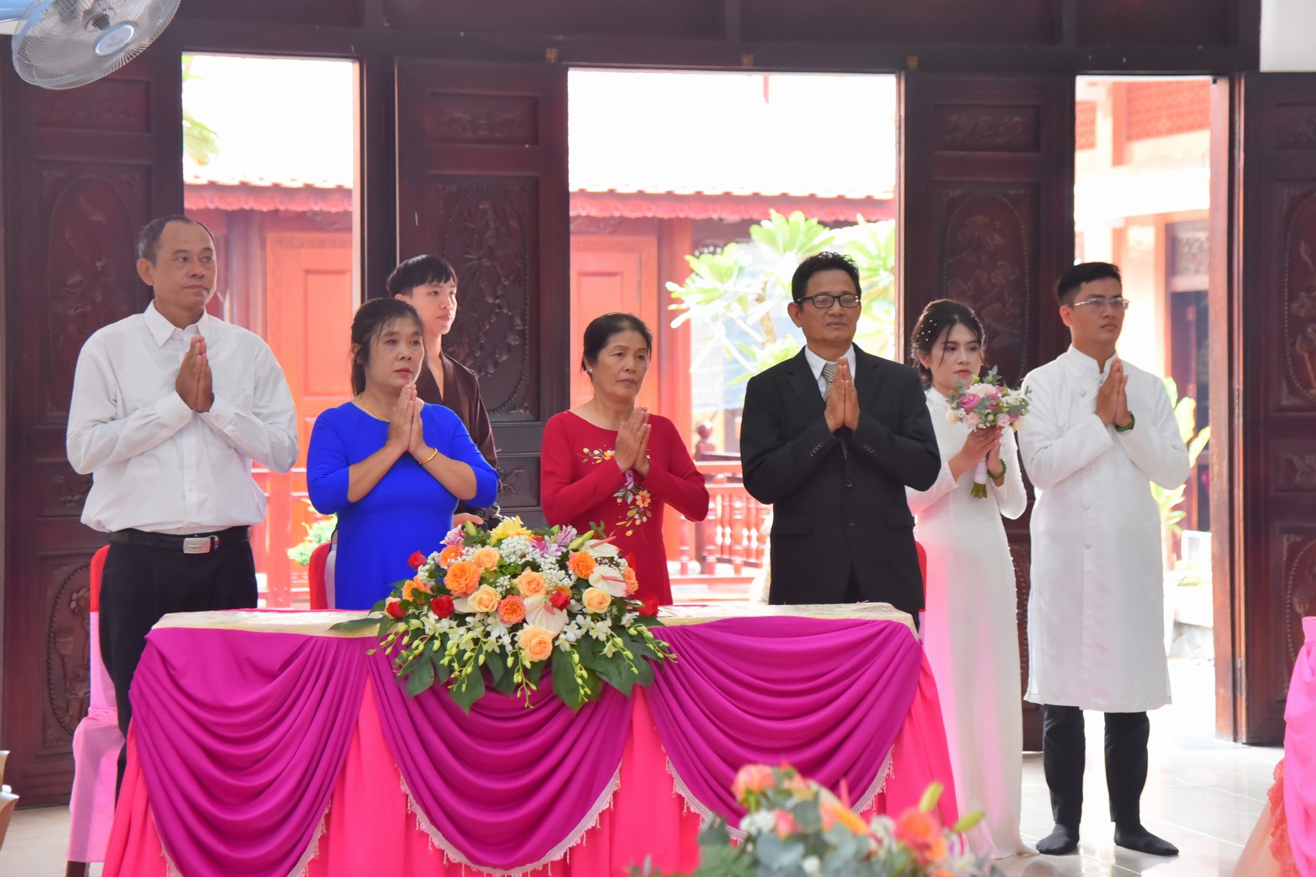Wedding Ceremony at the pagoda