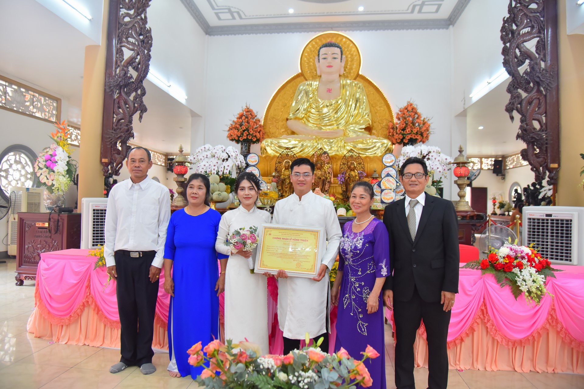 Wedding Ceremony at the pagoda
