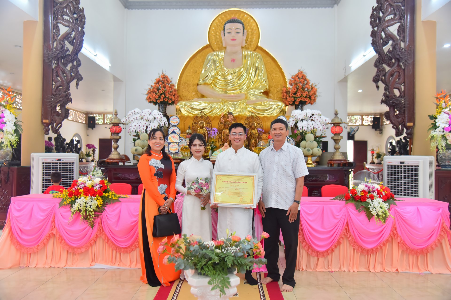 Wedding Ceremony at the pagoda