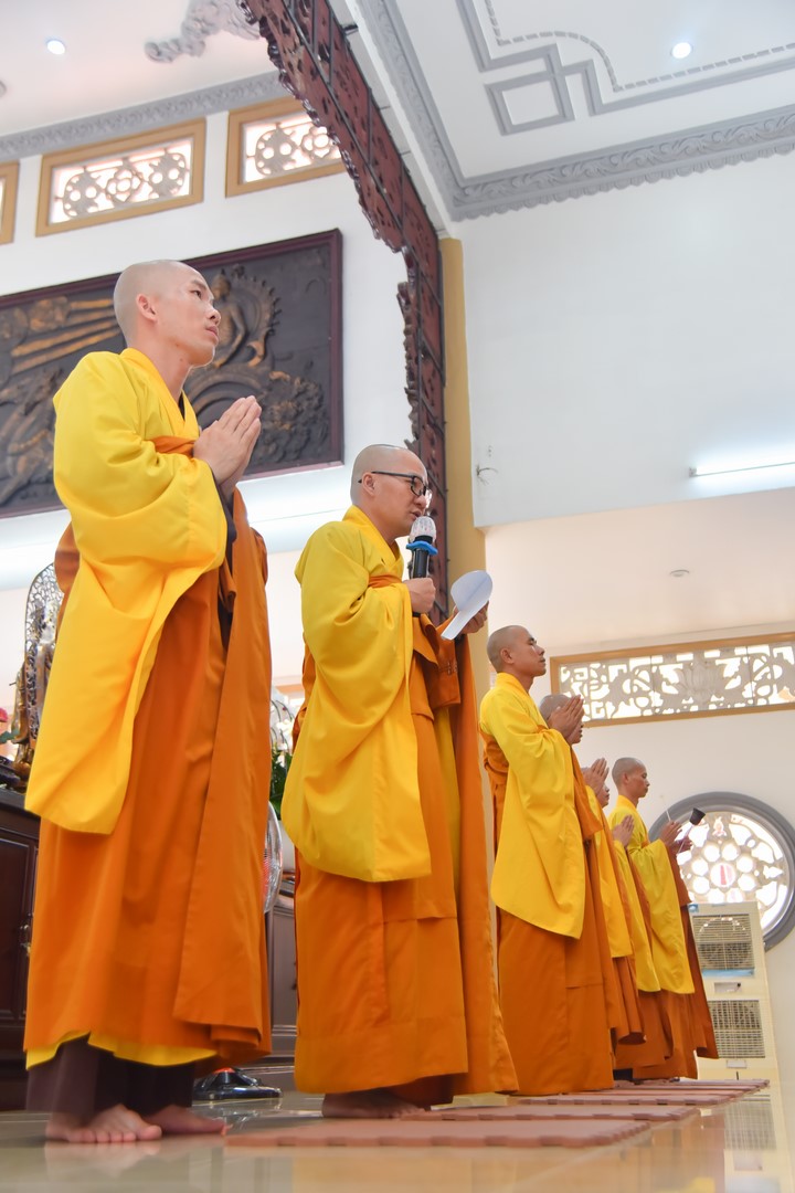 Wedding Ceremony at the pagoda