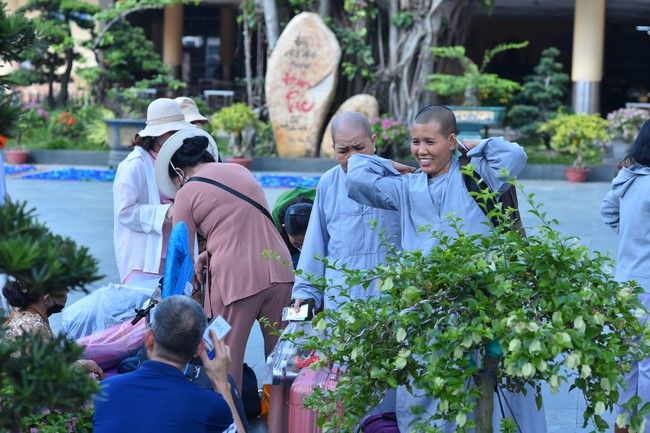 Community program Purification of body- mind, Guiding a healthy living method in accordance with the nature