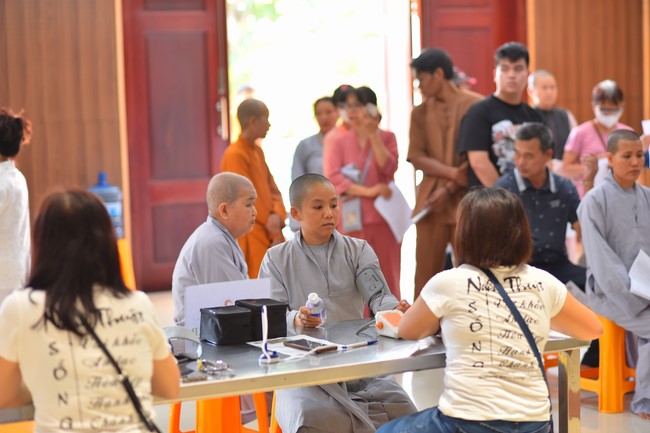 Community program Purification of body- mind, Guiding a healthy living method in accordance with the nature