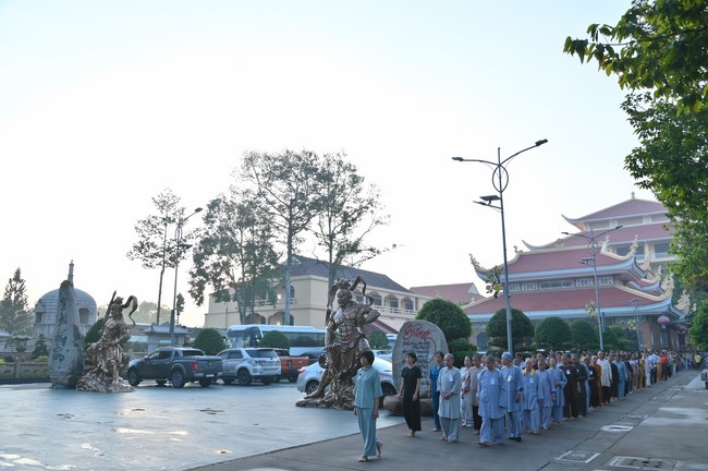 Community program Purification of body- mind, Guiding a healthy living method in accordance with the nature