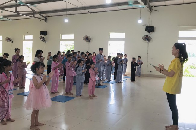 The 13th Lotus seeds Sowing Retreat at Dong Cao Pagoda, Thanh Hoa
