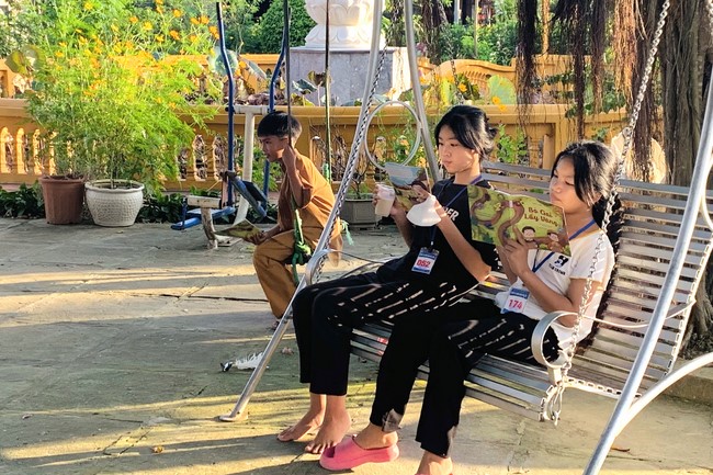 The 13th Lotus seeds Sowing Retreat at Dong Cao Pagoda, Thanh Hoa