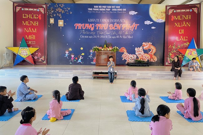 The 13th Lotus seeds Sowing Retreat at Dong Cao Pagoda, Thanh Hoa