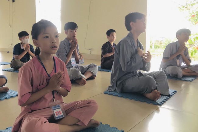 The 13th Lotus seeds Sowing Retreat at Dong Cao Pagoda, Thanh Hoa