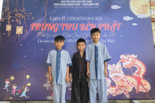 The 13th Lotus seeds Sowing Retreat at Dong Cao Pagoda, Thanh Hoa