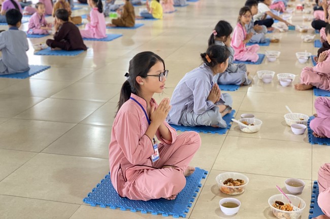 The 13th Lotus seeds Sowing Retreat at Dong Cao Pagoda, Thanh Hoa