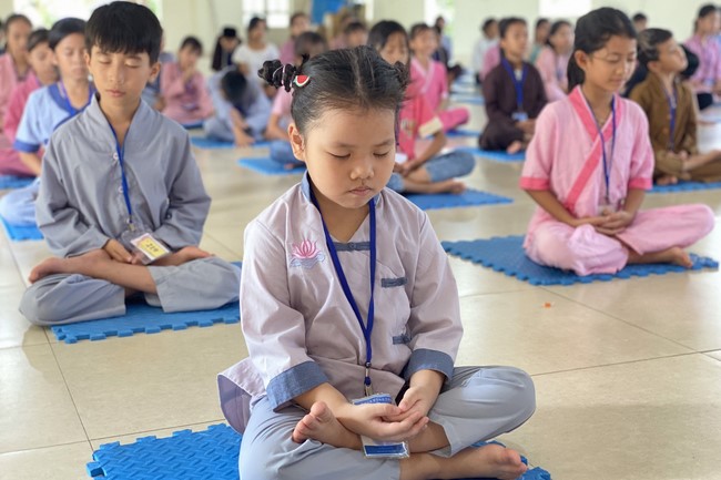 The 13th Lotus seeds Sowing Retreat at Dong Cao Pagoda, Thanh Hoa