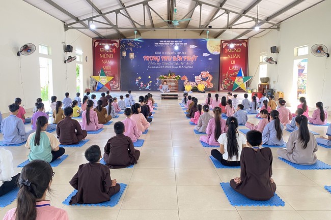 The 13th Lotus seeds Sowing Retreat at Dong Cao Pagoda, Thanh Hoa