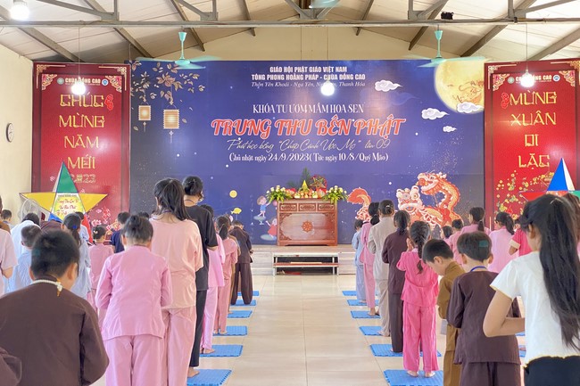 The 13th Lotus seeds Sowing Retreat at Dong Cao Pagoda, Thanh Hoa