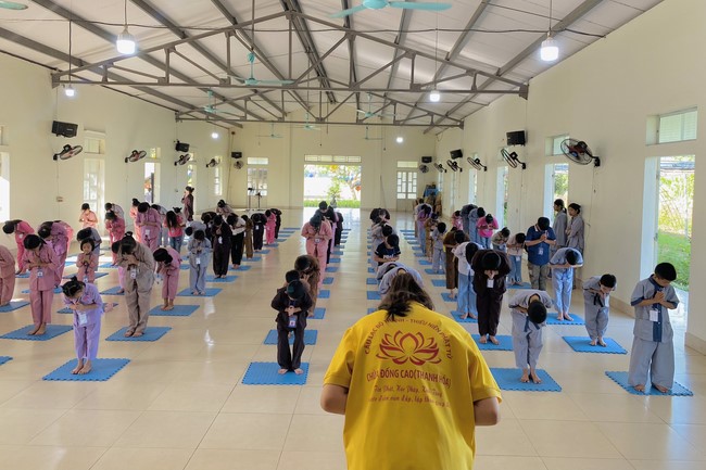 The 13th Lotus seeds Sowing Retreat at Dong Cao Pagoda, Thanh Hoa