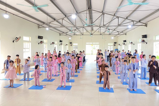 The 13th Lotus seeds Sowing Retreat at Dong Cao Pagoda, Thanh Hoa