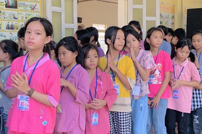 The 13th Lotus seeds Sowing Retreat at Dong Cao Pagoda, Thanh Hoa