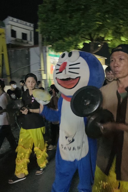 “Besides Buddha on Mid-Autumn Festival for Kids of Dong Cao Pagoda, Thanh Hoa