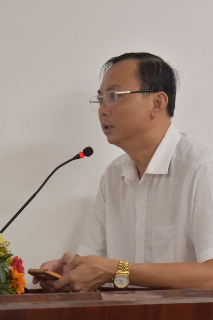 The 8th One-Day Retreat, and giving gifts on Mid-autumn Festival at Minh Chat ashram in Can Tho