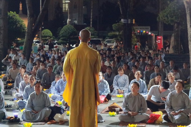 Repentant ceremony for the names of Bodhisattva Avalokitesvara