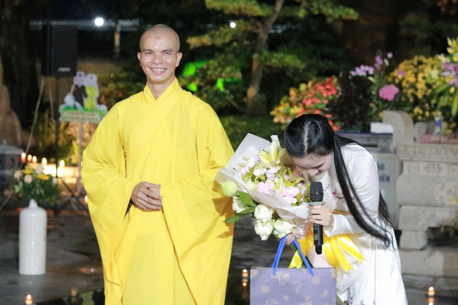 Repentant ceremony for the names of Bodhisattva Avalokitesvara