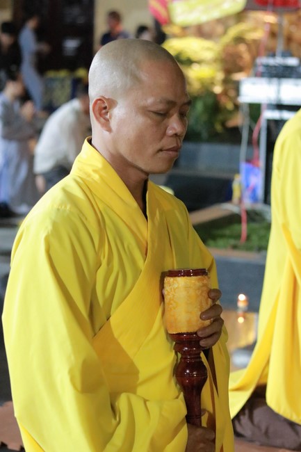 Repentant ceremony for the names of Bodhisattva Avalokitesvara