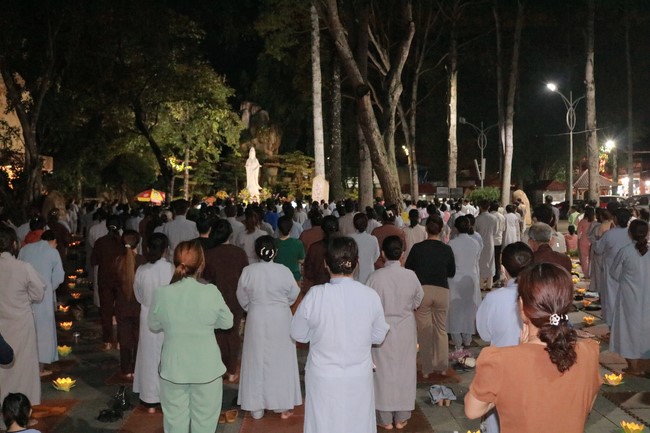 Repentant ceremony for the names of Bodhisattva Avalokitesvara