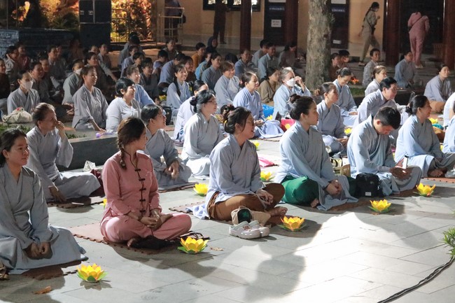 Repentant ceremony for the names of Bodhisattva Avalokitesvara