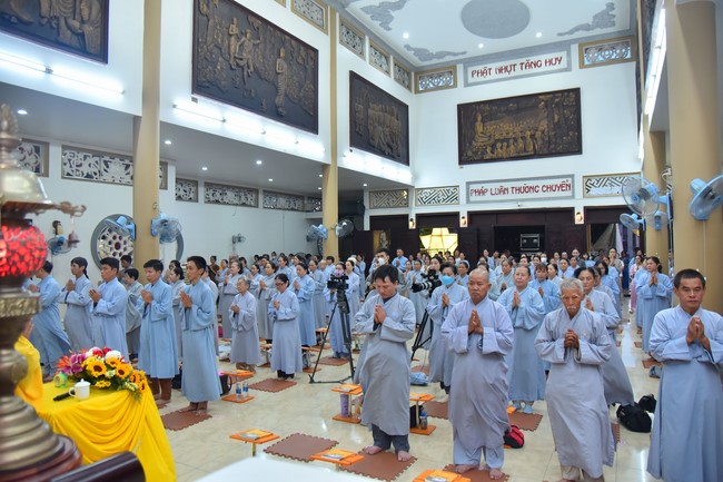 Repentance ceremony on August 14th, Year of the Cat