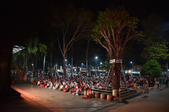 Repentance ceremony on August 14th, Year of the Cat