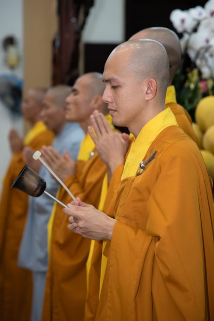 Repentance ceremony on August 14th, Year of the Cat