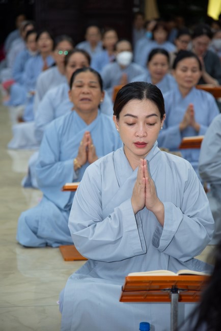 Repentance ceremony on August 14th, Year of the Cat