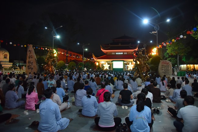 Repentance ceremony on August 14th, Year of the Cat