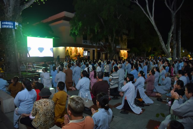 Repentance ceremony on August 14th, Year of the Cat