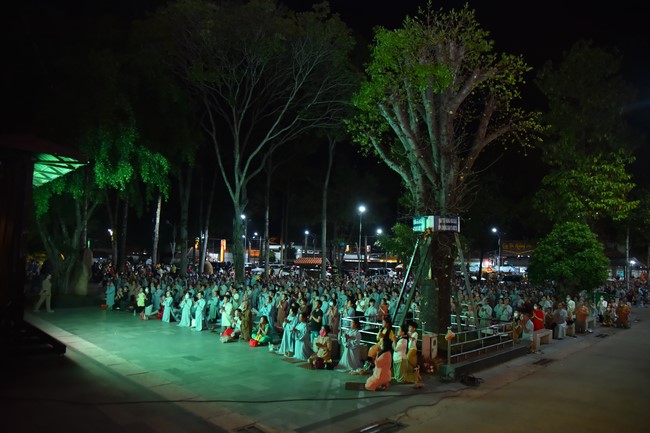 Repentance ceremony on August 14th, Year of the Cat
