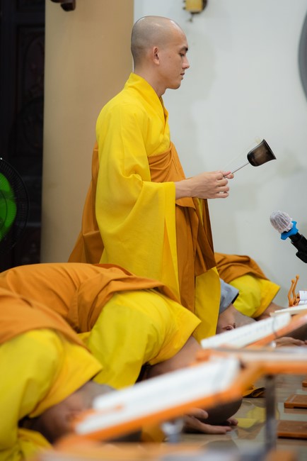 Repentance ceremony on August 14th, Year of the Cat