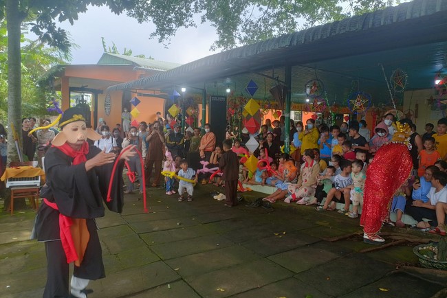 Nhat Phap pagoda - Dong Nai: Full moon Festival program for Kids