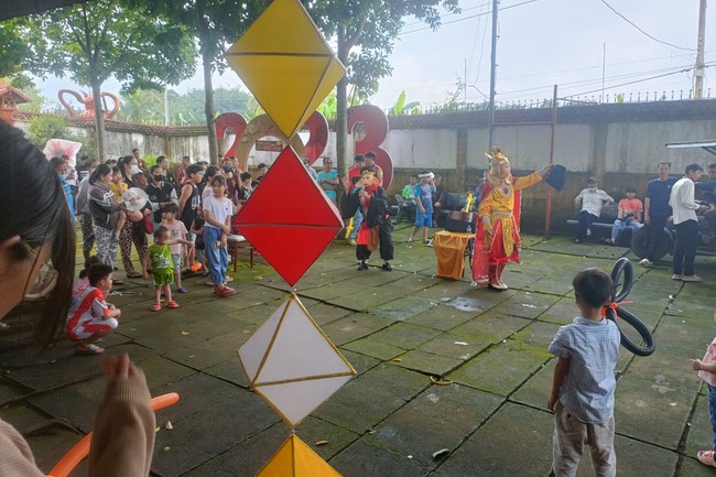 Nhat Phap pagoda - Dong Nai: Full moon Festival program for Kids