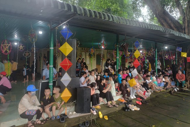 Nhat Phap pagoda - Dong Nai: Full moon Festival program for Kids