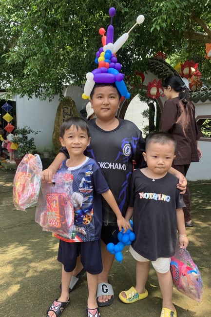 Nhat Phap pagoda - Dong Nai: Full moon Festival program for Kids